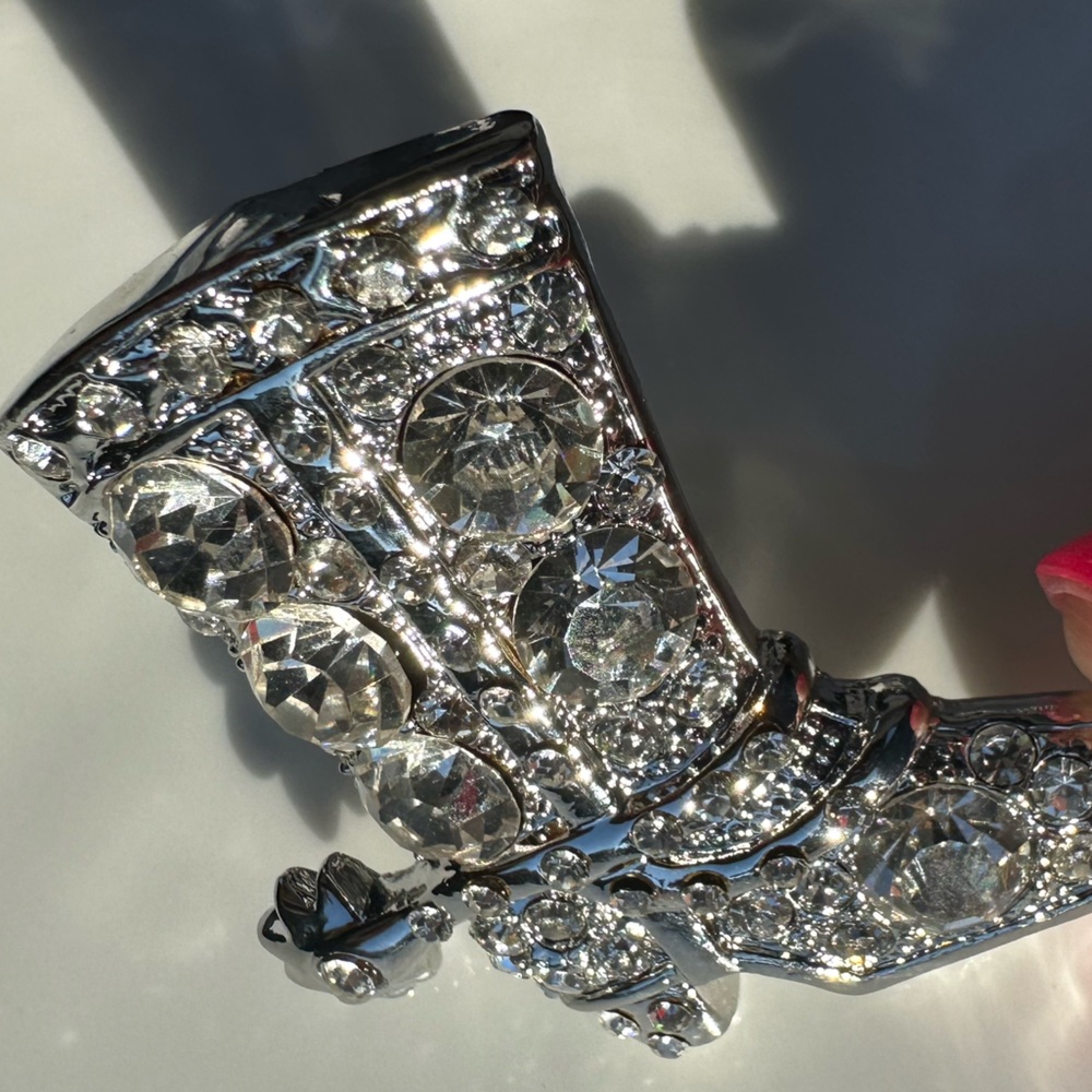 Cowgirl broach / pendant